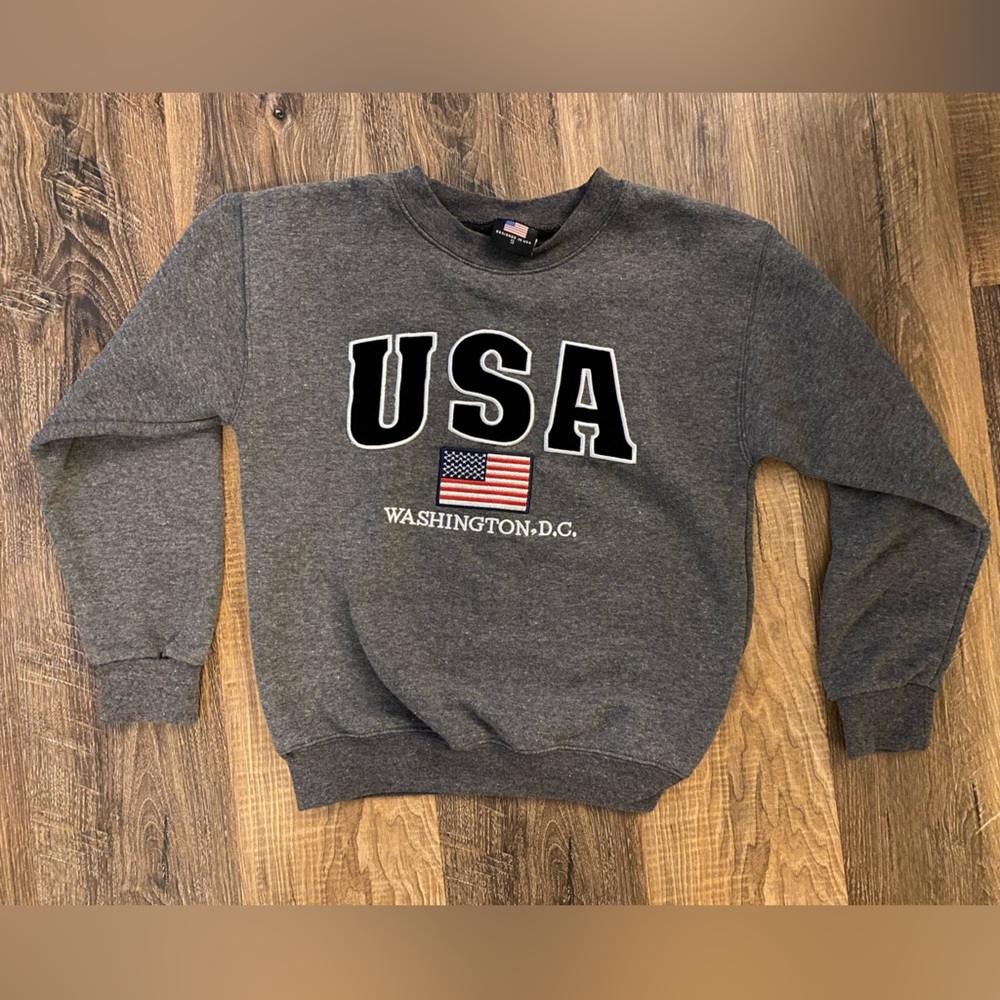 USA Crewneck